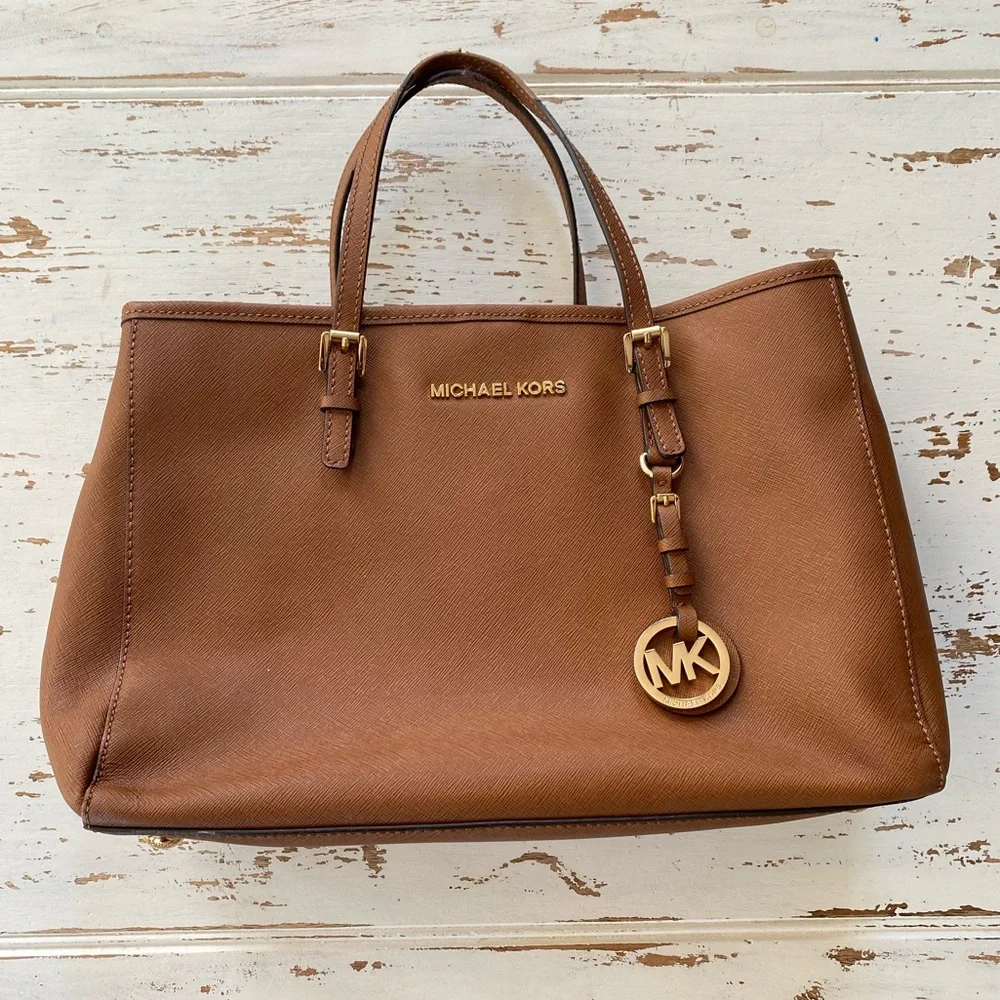 Michael Kors Brown Tan Gold Tote Shoulder Bag Purse with Crossbody Strap - Picture 2 of 16